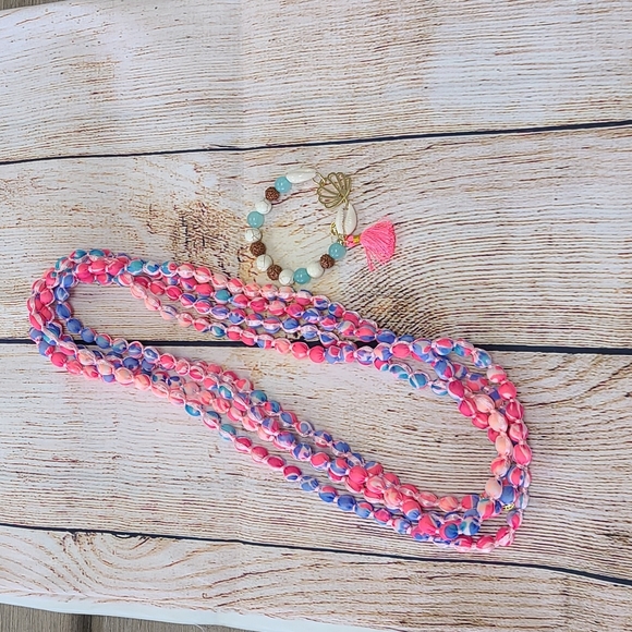 Lilly Pulitzer long fabric necklace and shell bracelet euc